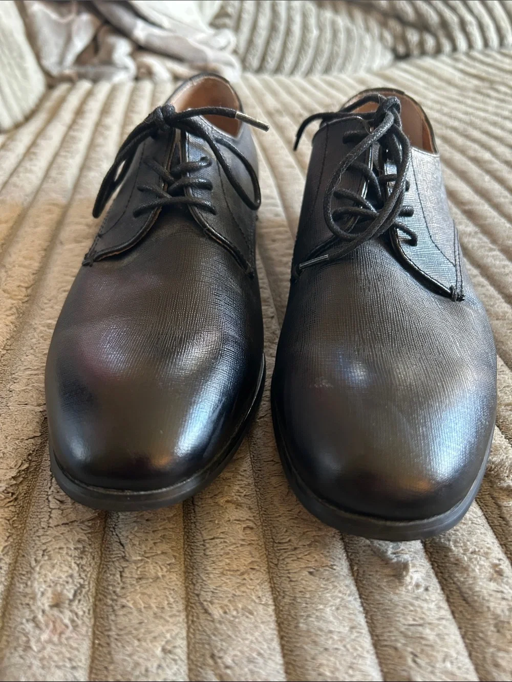 Express Men’s Leather Dress Shoes Size 8 NWT Lace-Up Oxfords Brand New Unworn